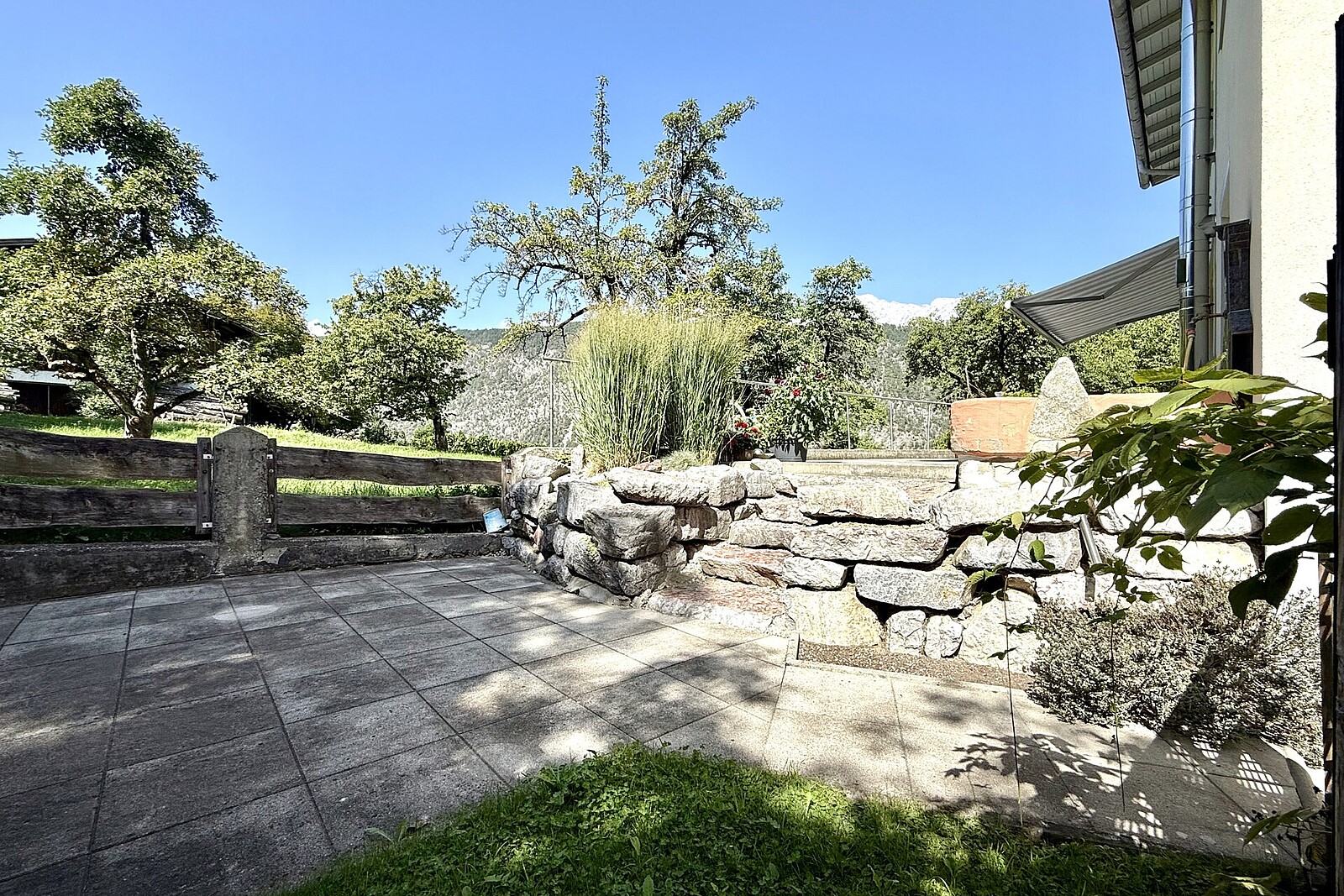 Terrasse/Garten
