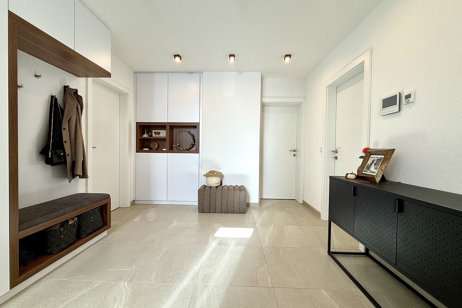Vorraum/Garderobe